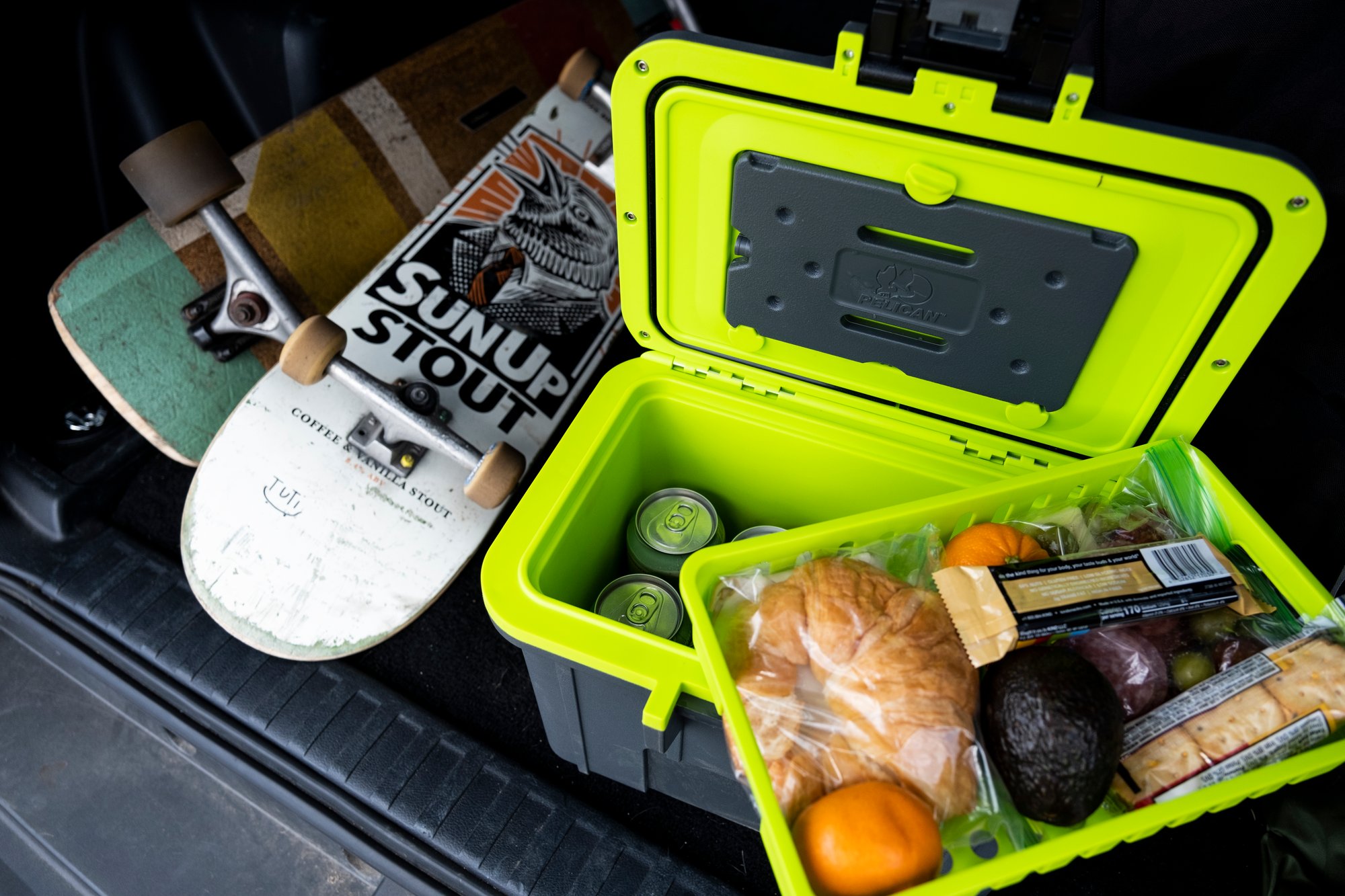 pelican-8qt-cooler-gray-20